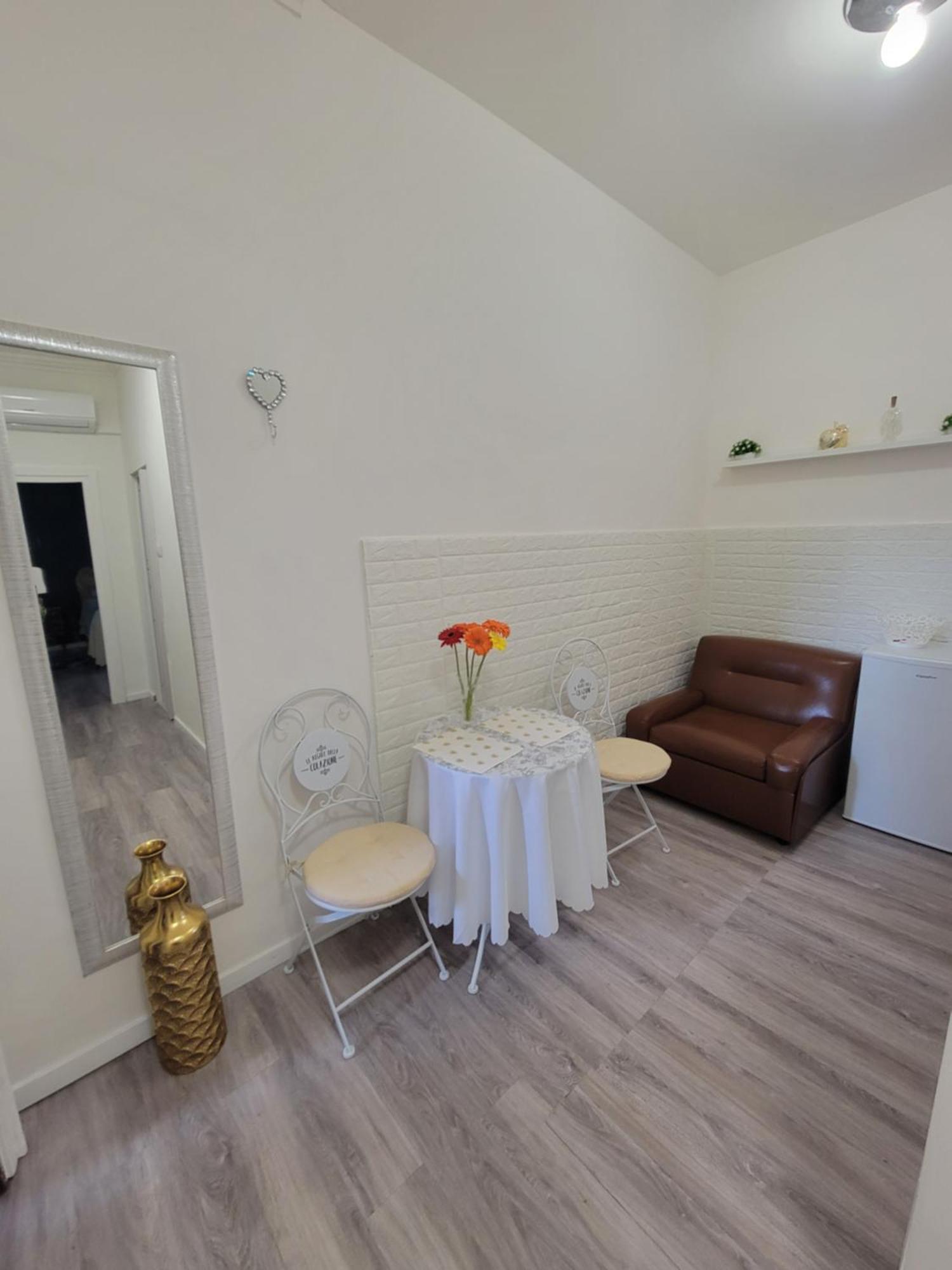 Casa Mihaela Apartment โรม ภายนอก รูปภาพ